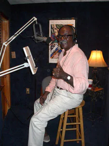 NormanRobinsonRecordsVoiceOverAtAirliftProductionsNOLAAugust2015